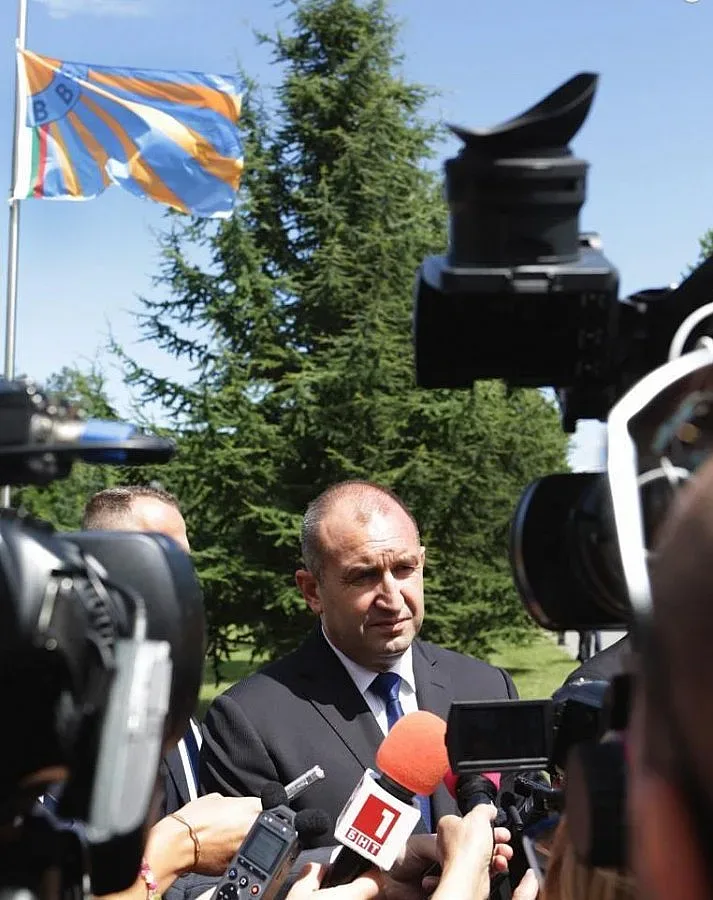 Румен Радев атакува правителството, ГЕРБ го нарекоха „Господин Лъжа“