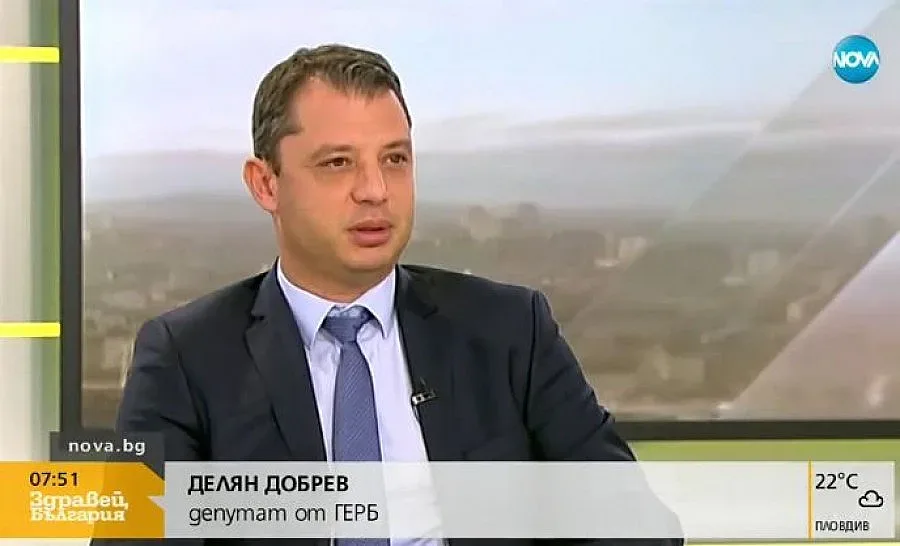 Делян Добрев настоява прокуратурата да провери за съдружие между Йончева и Цветан Василев