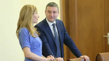 Дават 5 млн. лв. повече на туристическото министерство за реклама през 2018 г.