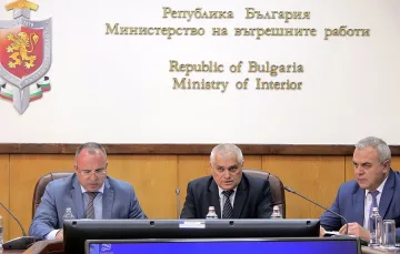 Властите затягат контрола в района с чума по дребните преживни животни