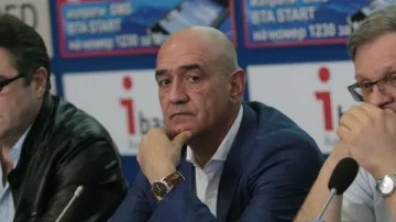 Изслушват кандидата за нов шеф на Здравната каса