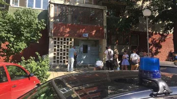 Караянчева и Радев на посещение при Босия