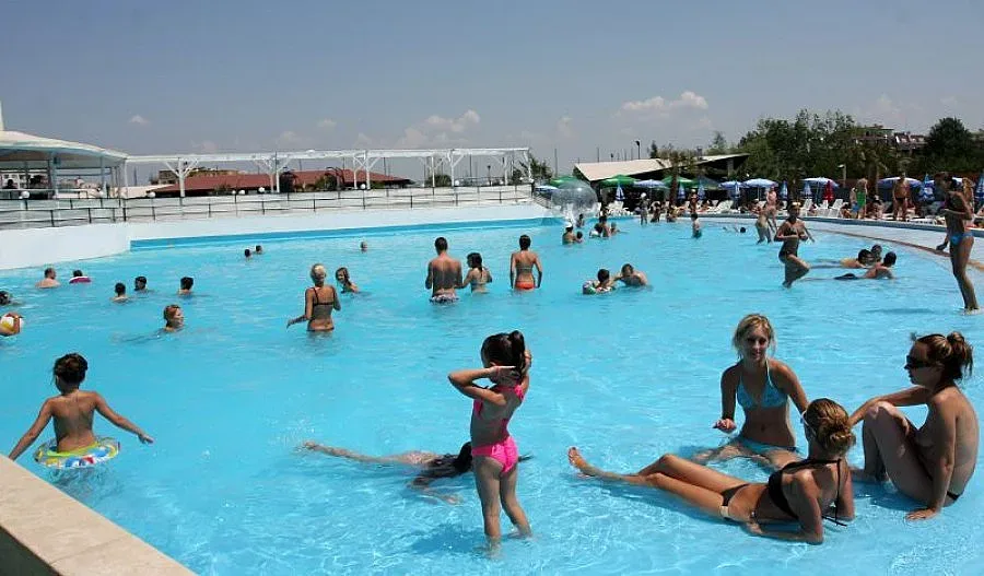 Гореща събота