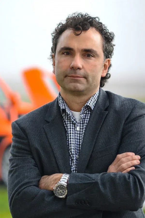 ОТ ДИСКУСИЯТА НА "СТАНДАРТ": Представят български е-автомобил на 4 септември