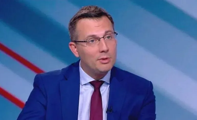 Станислав Анастасов нокаутира Сабрутев, разкри саботаж на Асен Василев