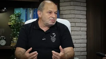 Експерт в пещерното спасяване: Студът и влагата са най-големият враг