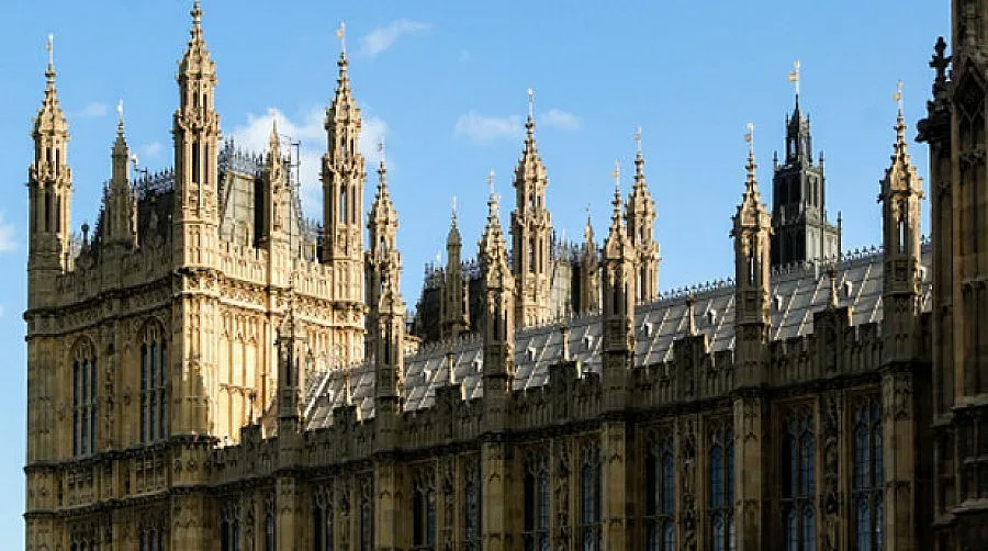 Британският министър по Brexit подаде оставка