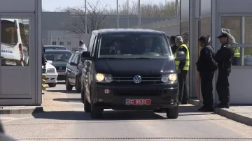 Натоварено е движението по граничните пунктове