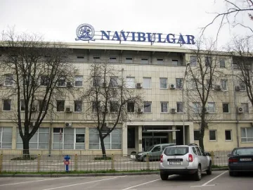 Пекин финансира строежа на шест кораба за БМФ