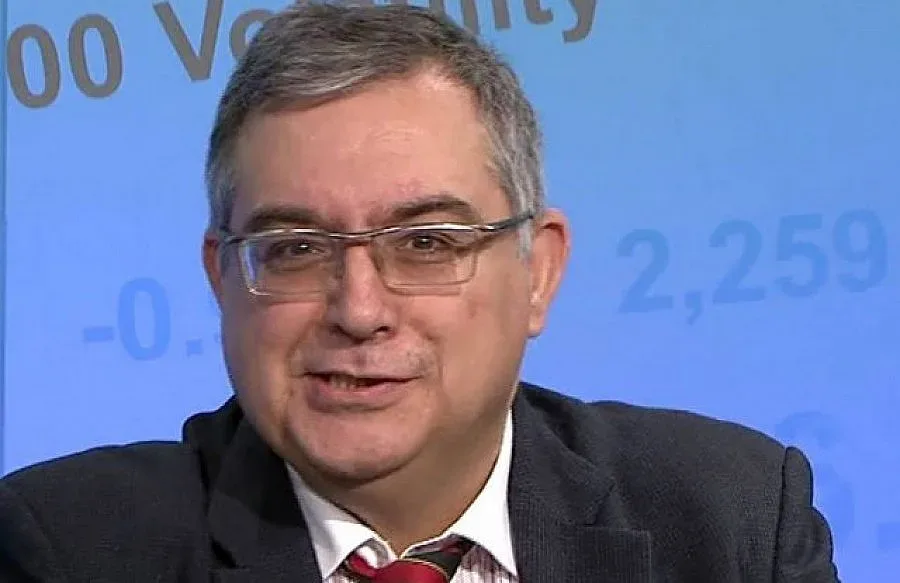 ГЛЕДНА ТОЧКА: Има да наваксваме много в бизнеса с китайците