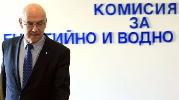 Парламентът решава дали да освободи председателя на КЕВР