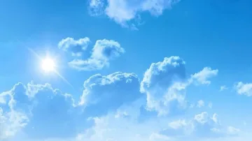 Слънце и жега ни радват днес