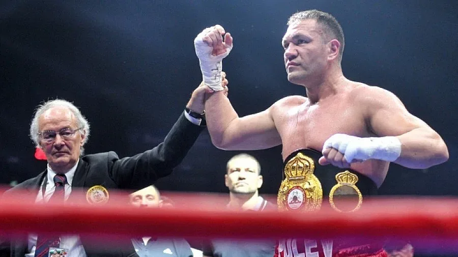 Кобрата посреща Милър в София