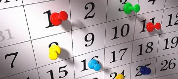 Какво се е случило на днешната дата през годините?