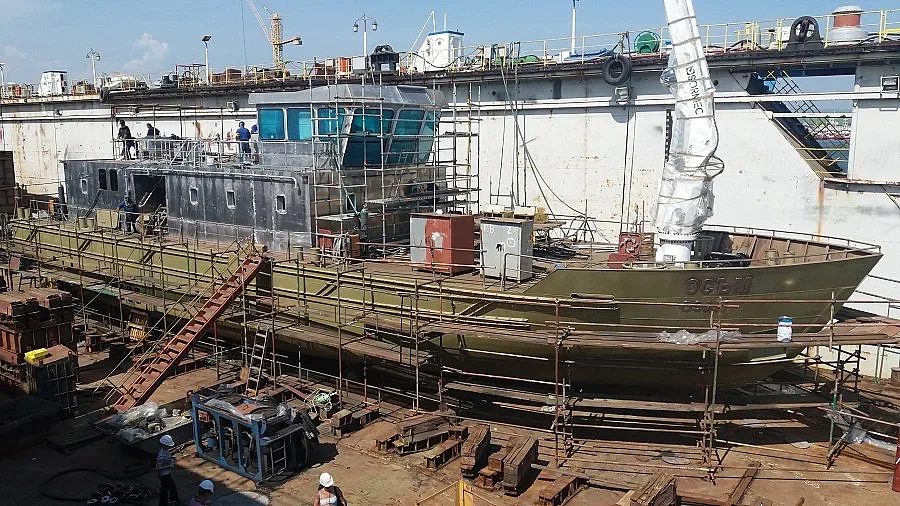 МТГ "Делфин" строи кораб за река Дунав