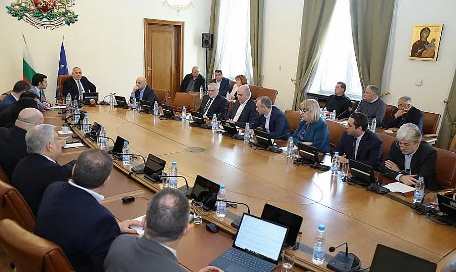 „Барометър България“: Какво е доверието в кабинета в края на европредседателството?