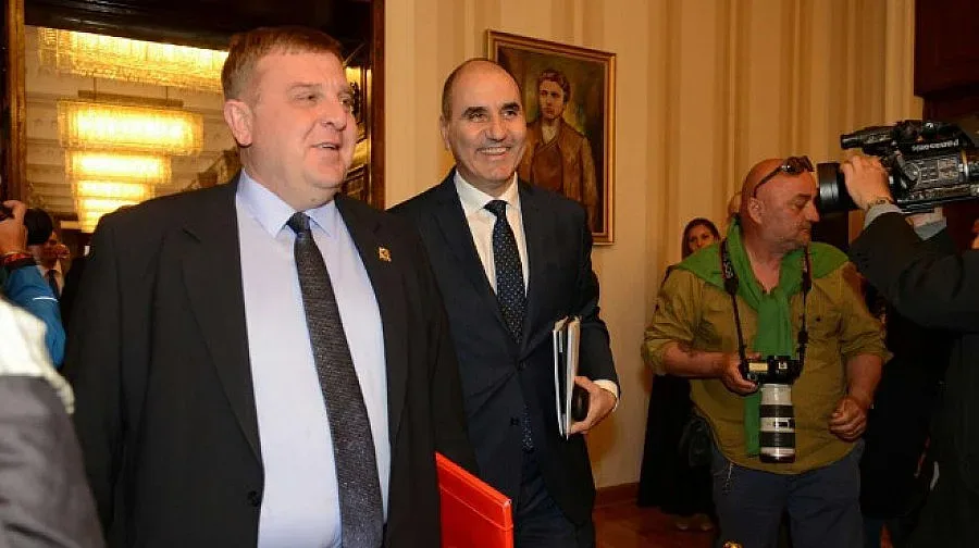 Каракачанов: Не съм виждал толкова смешен и безсмислен вот