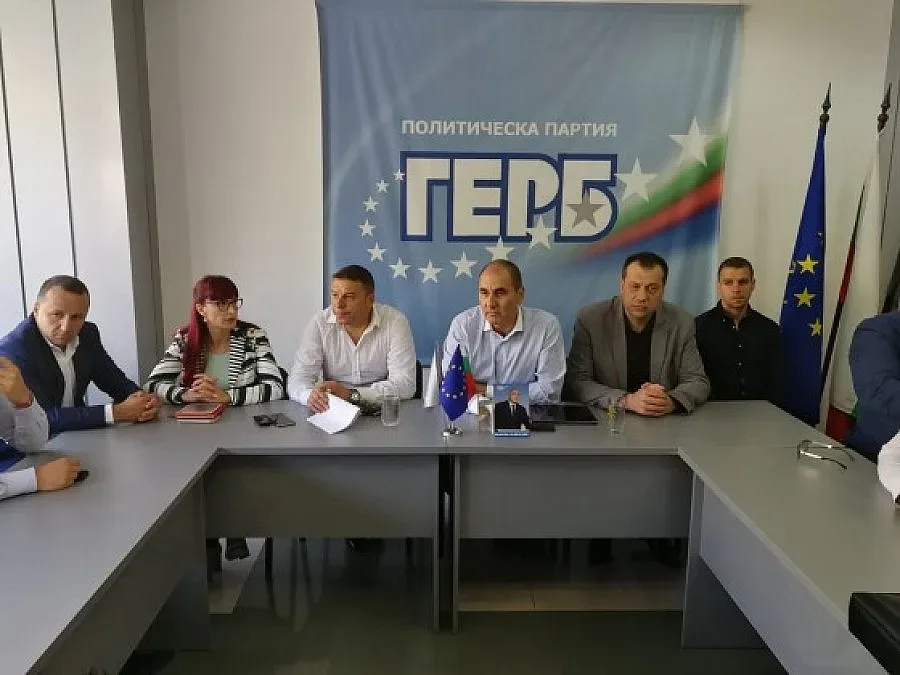 Цветанов: ГЕРБ няма нито социологическа агенция, нито своя медия