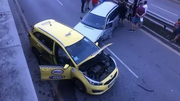 Задържан е пиян шофьор за катастрофата на бул. „Акад. Иван Гешов” в София