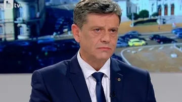 Ген. Попов: Щом президентът говори за лобизъм, да се обади на главния прокурор и да види кой лобира