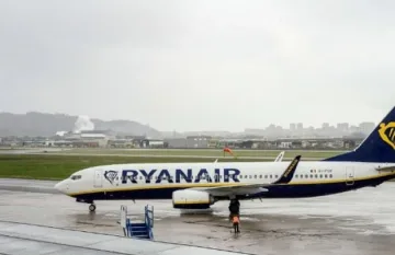 Анулиран полет на "Райънеър" остави 200 пътници блокирани на летище "Шонефелд" в Берлин