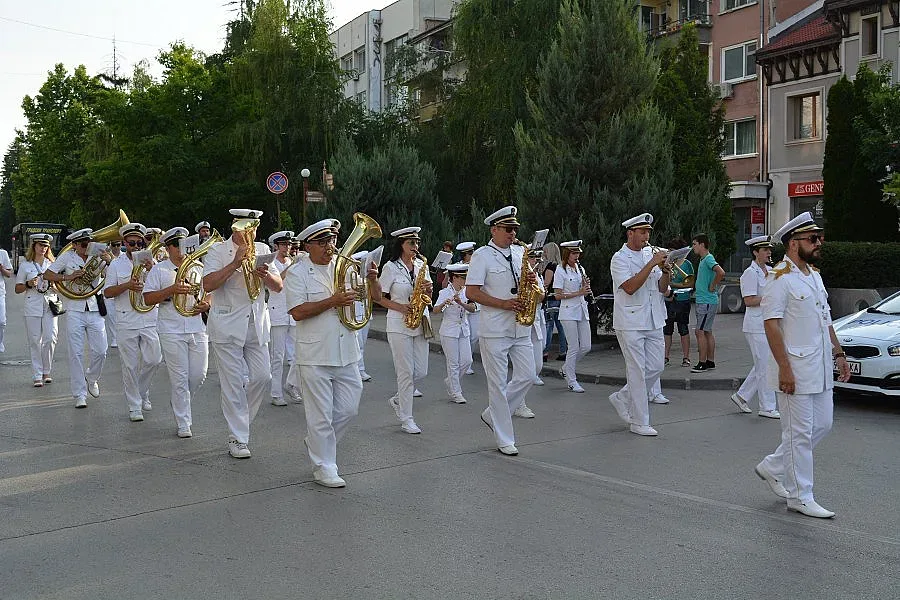 Три дни духова музика люлее Монтана в чест на Дико Илиев