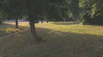 Жители на кв. „Борово” на протест срещу застрояването на градинка