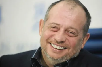 Бивш механик стана най-богатият човек в Русия