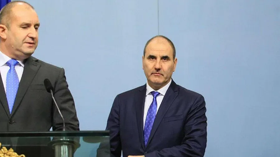 Цветанов към Радев: Да дойде в парламента да изпием едно кафе