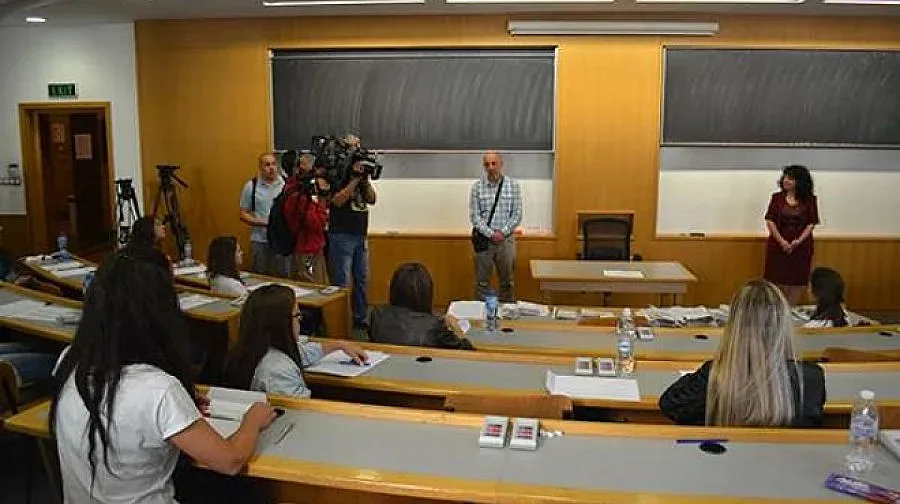 Есе за Андре Жид на изпита по български и литература в СУ