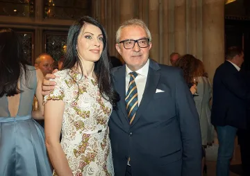 Хайлайф аплодира София Борисова във Виена