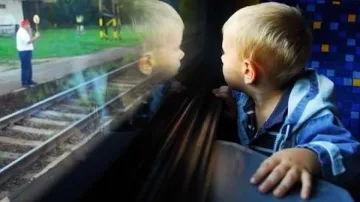 БДЖ подарява безплатно пътуване на децата