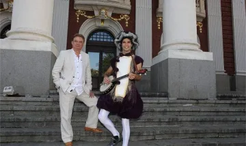 Народният готов с изненади за "Театър пред театъра"