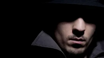 Бизнесът роптае срещу внедряването на агенти на ДАНС