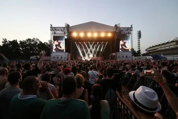 Още 18 групи идват на Hills of Rock