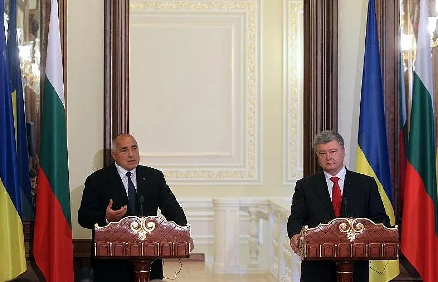 Борисов откри паметник на Димитър Пешев в Киев