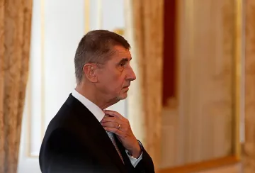 Бабиш предпочита кроната пред еврото