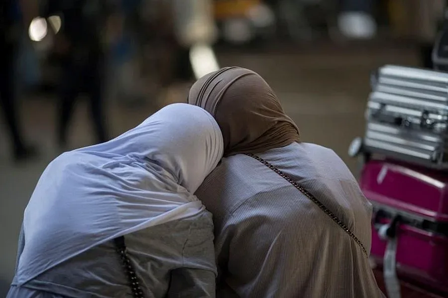 Мигранти загинаха при бягство от нелегален затвор в Либия