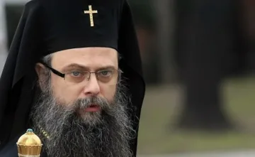 ГЛЕДНА ТОЧКА: Да протегнем ръка на братята от Македония, но да спазваме канона