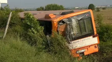 Тир изблъска автобус на градския транспорт от АМ „Тракия”