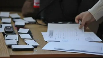 Изпитите днес: Втората матура и външното оценяване по математика за VII клас