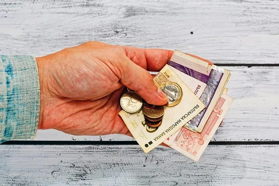 Турски шофьор опита да подкупи свиленградски полицаи