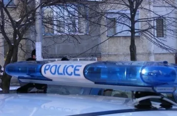 Жена от Силистра окачи торбичка с 5500 лева на портата на дома си