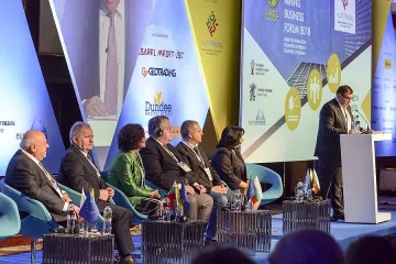 2050 г: Чакайте свирепа конкуренция за суровини