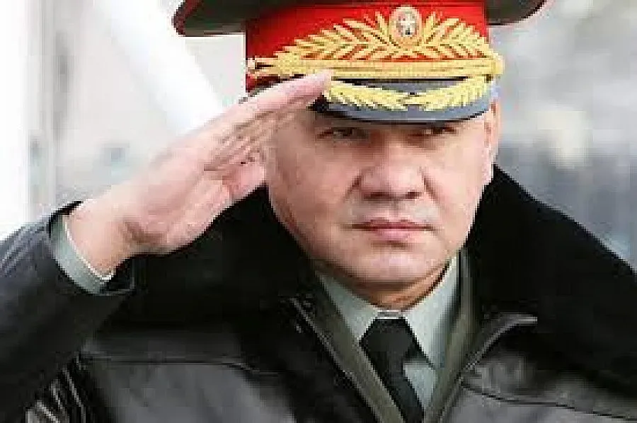 Вечният Шойгу - част и от новото правителство на Путин
