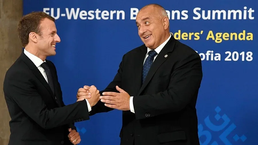 Макрон: Първо реформи, после разширяване на ЕС