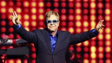 Елтън Джон ще пее на сватбата на принц Хари и Меган Маркъл