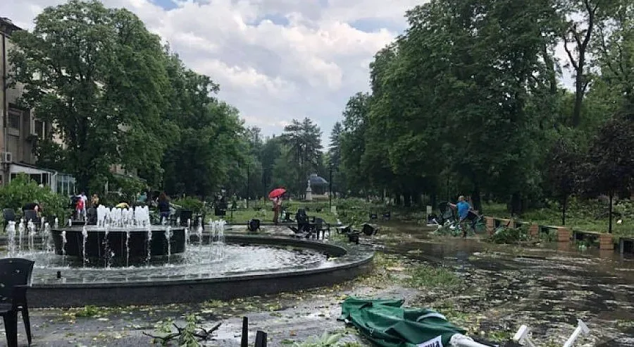 Частично бедствено положение е обявено за Община Плевен след силната буря вчера