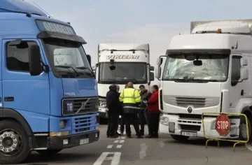„Пакет за мобилност“ ще остави 30 000 български шофьори на камиони без работа