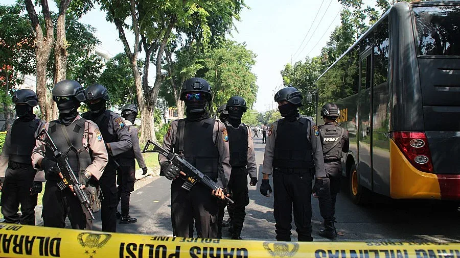 „Ислямска държава” разпространи видеозапис с атентатора от Париж